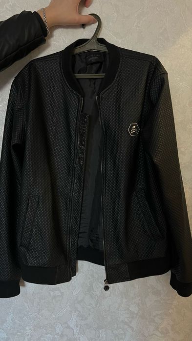 Куртка продам продам