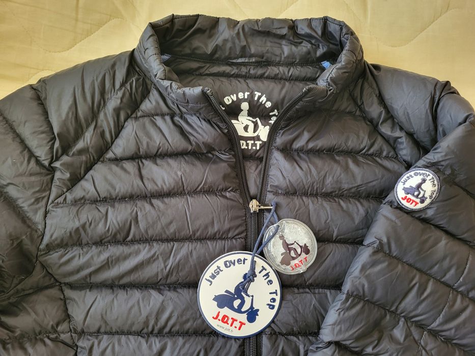 Мъжко пухено яке JOTT Черен Slim Fit, размер М, като ново