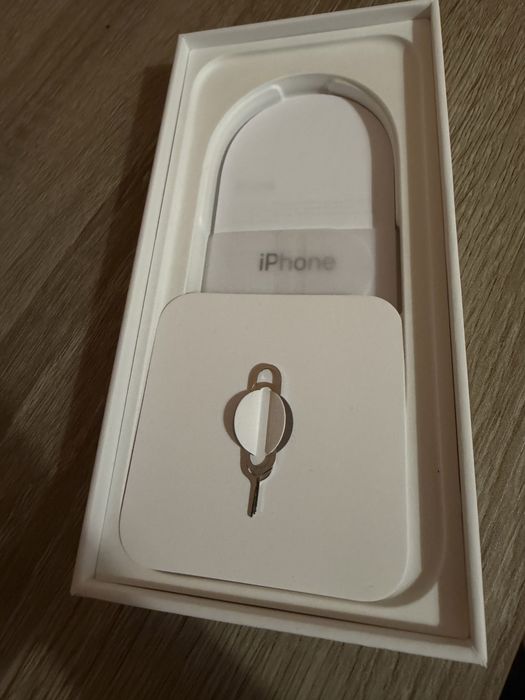 iPhone 16 Pro 128GB