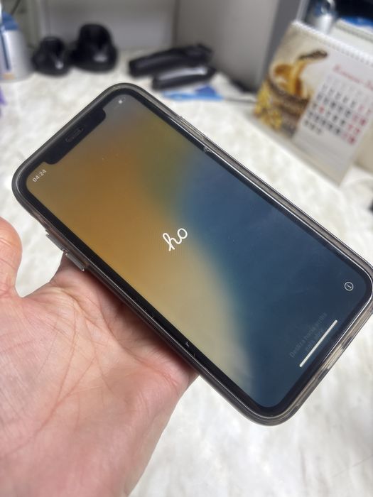 Продается айфон 11срочно в хорошем состояние