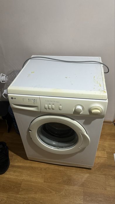 Стиральная машина автомат