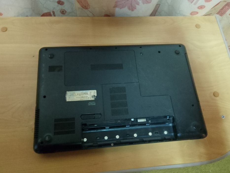 Продам ноудбук писать в личку