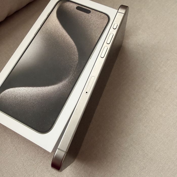 Iphone 15 pro max 512