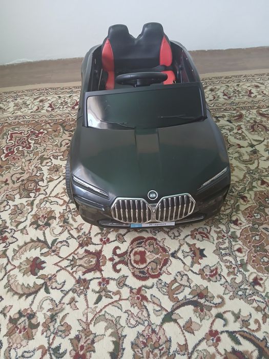 Детская машина в хорошем состояний