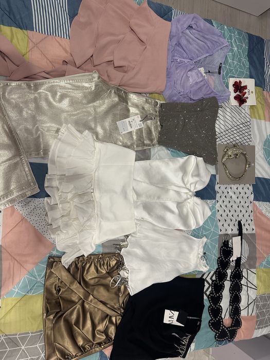 Дамски дрехи и аксесоари на Zara нови с етикети ( XS, S и M)