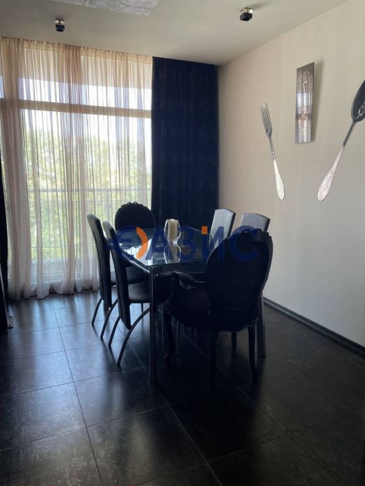 Продава се Тристаен апартамент в к.к. Слънчев бряг - 133 кв.м за 1400 €/кв.м - Снимка #4