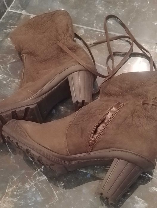 Дамски топли ботуши 38 номер цвят графит