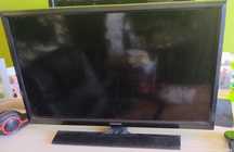 Samsung  59.9 cm (23.6") HD Black 250 cd/m²