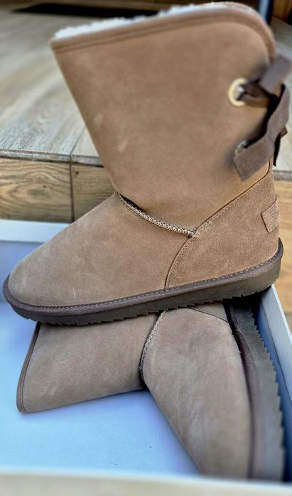 Vand ghete piele naturala tip UGG - Esprit