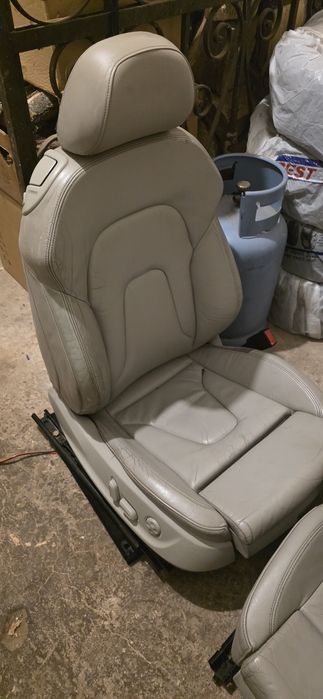 Scaune A4 B8 A5 Full Electrice se pot monta si pe Logan
