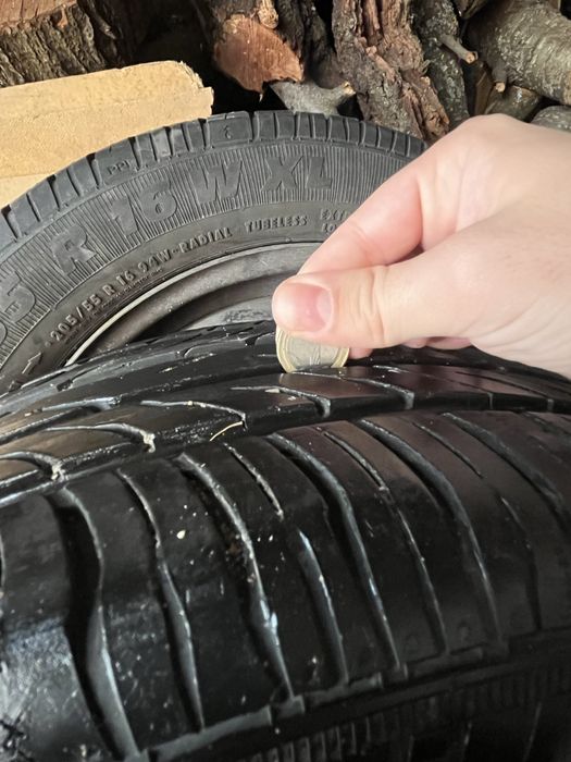 205/55/16 летни гуми с джанти 2 бр