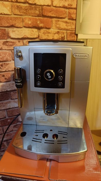 Кафе машина De'Longhi