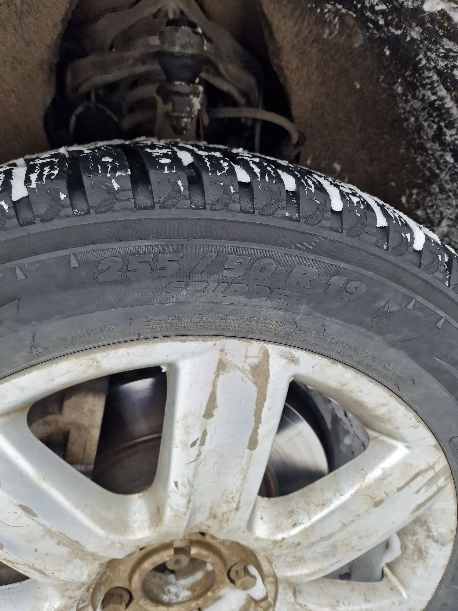 Шины зимние Michelin R19