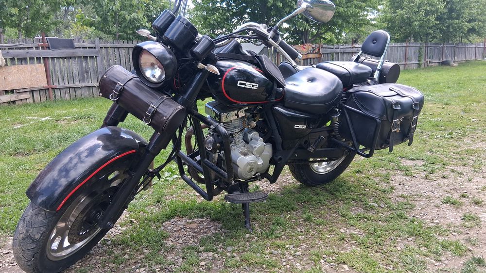 Motociclu 125 cc