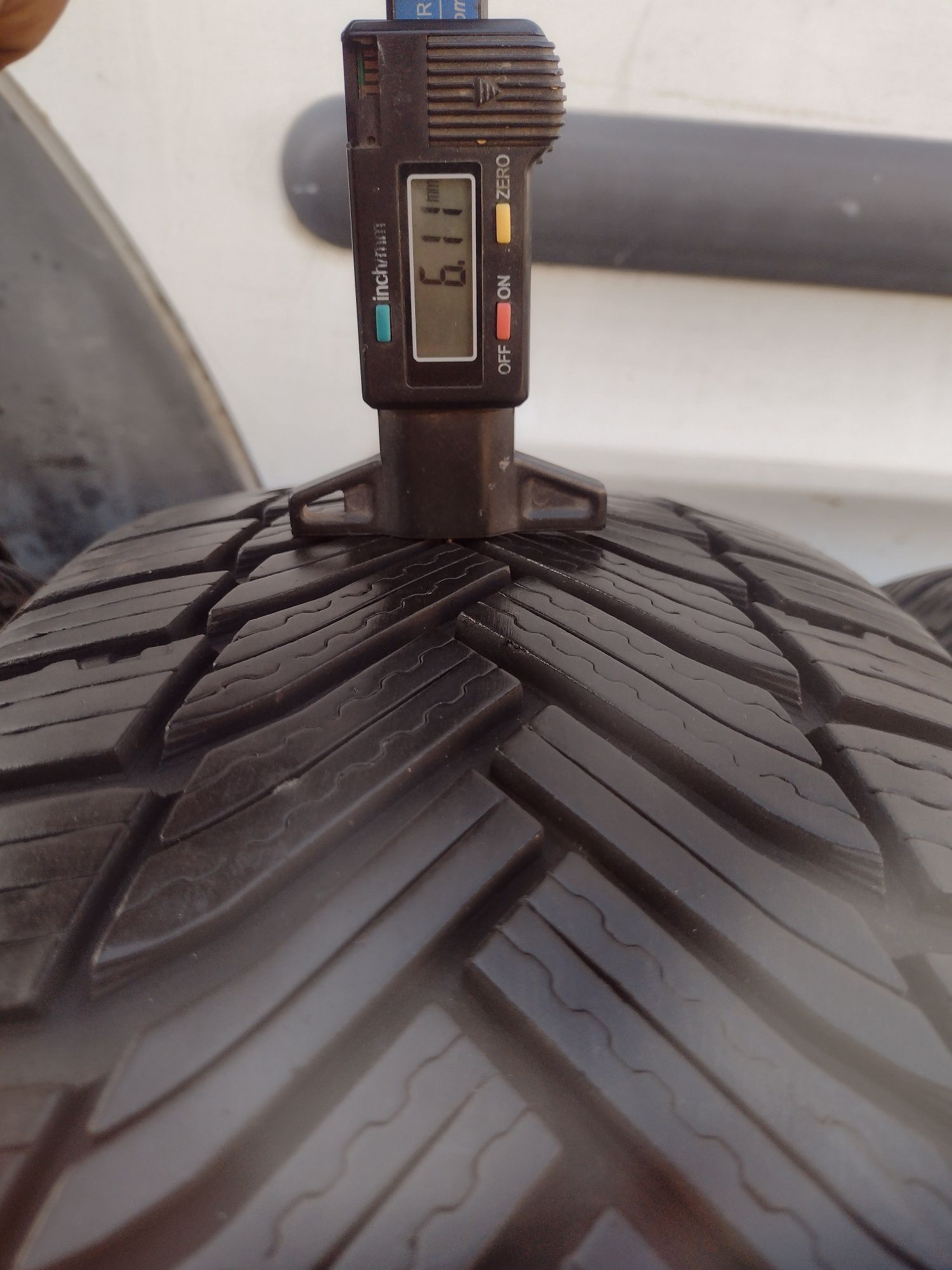 Перфектни 4бр.205/55/16 Michelin Alpin 6 dot2722