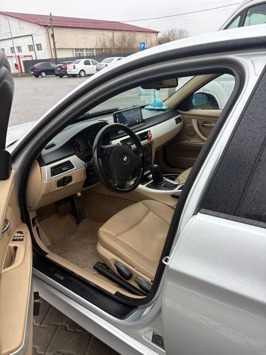 Vând Bmw E91 2.0 M47