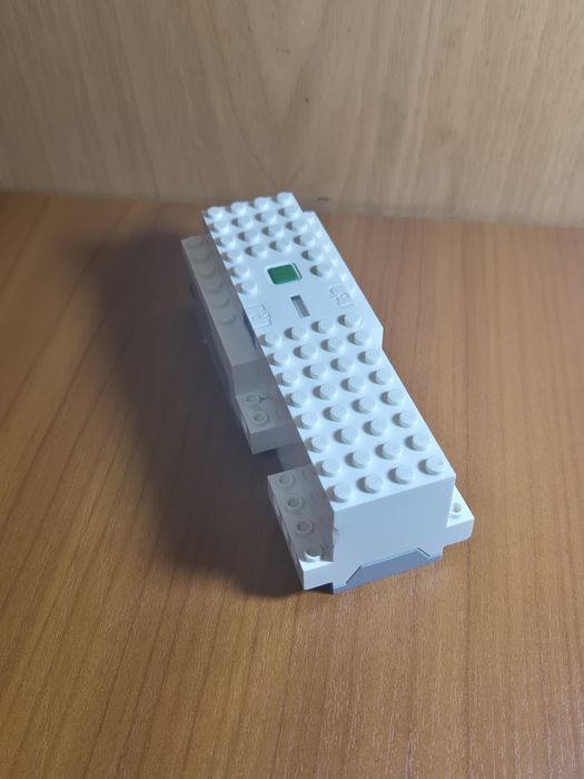 LEGO Powered Up 88006 Move Hub.