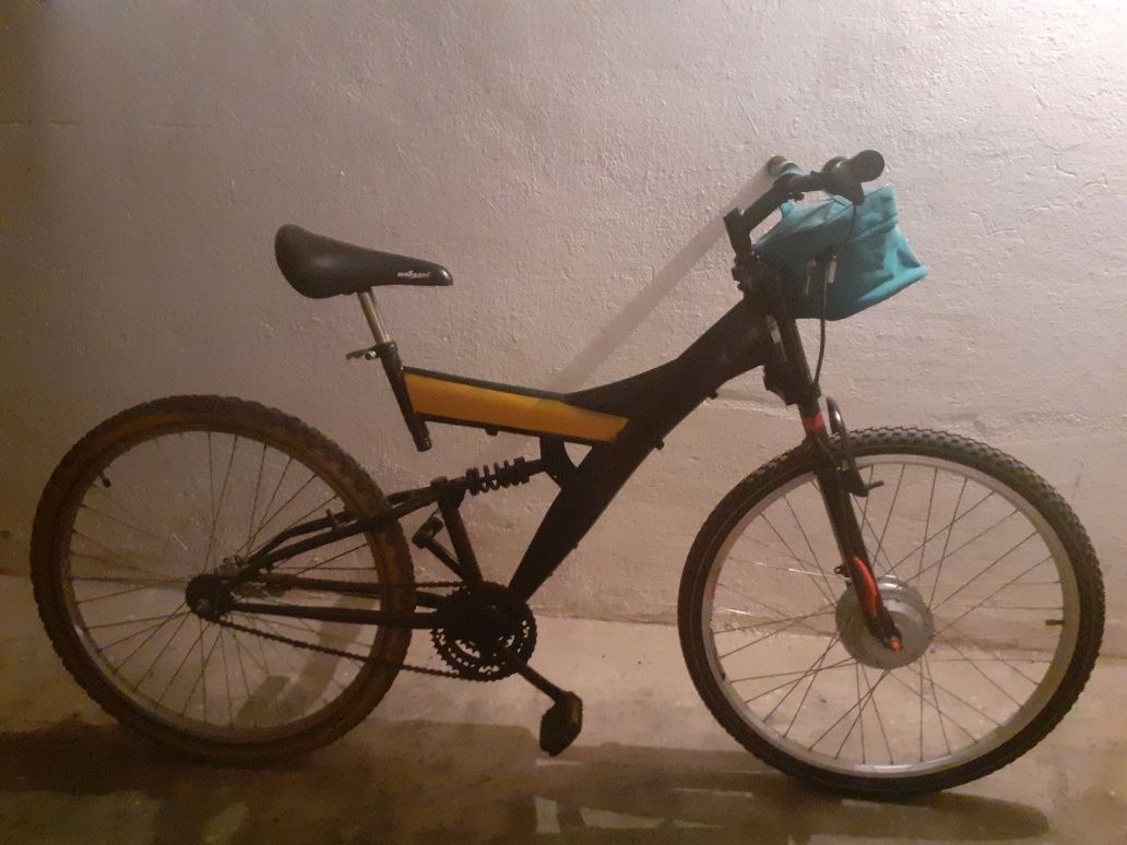 Bicicleta electrica pe 26'