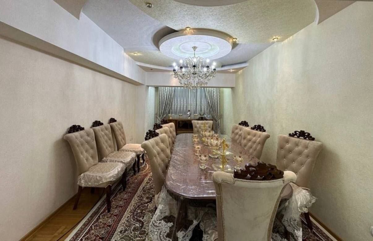 Цум Мирабадский рн 3*4/4/9 продается квартира