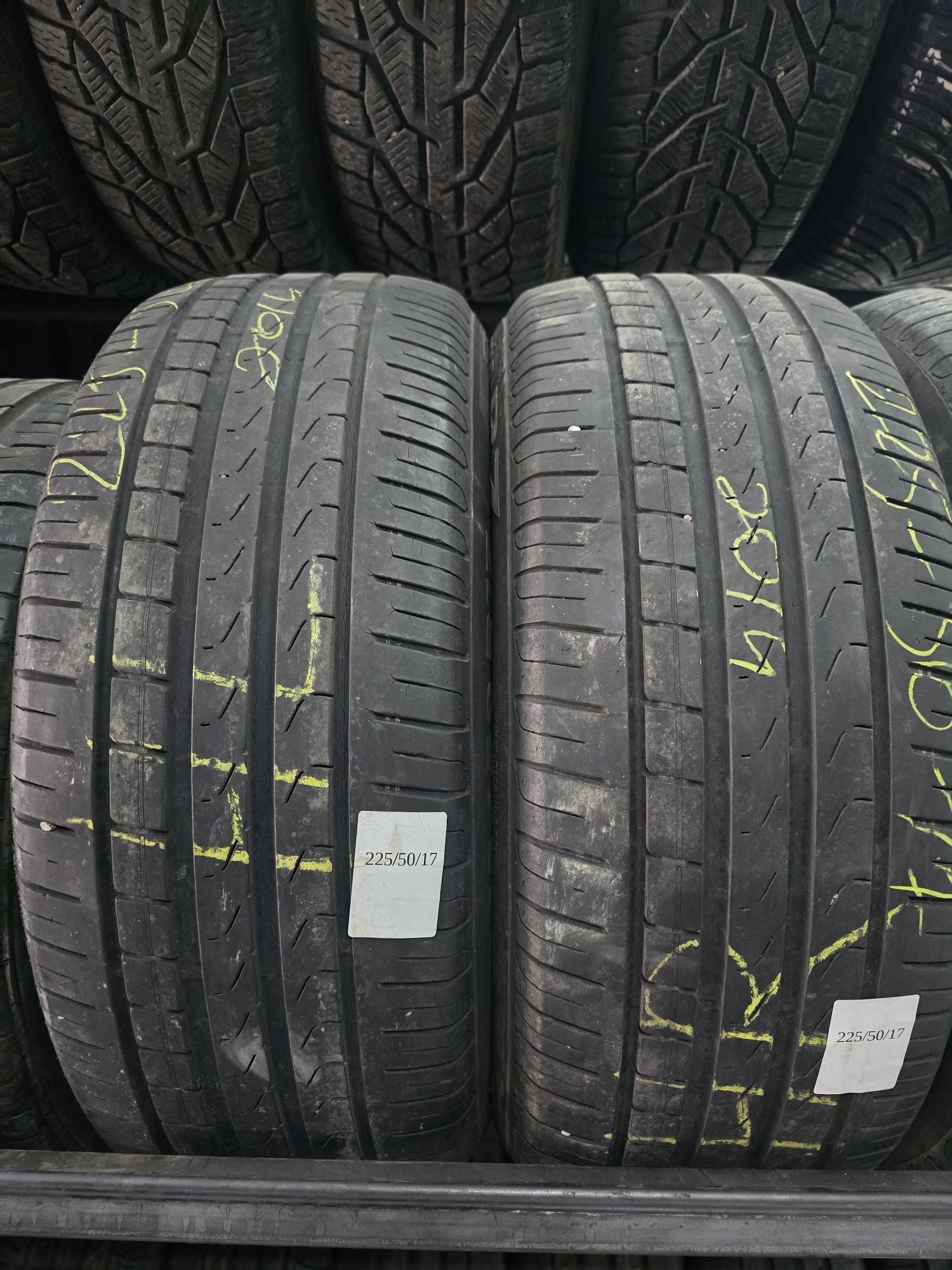 2x 225/50/17 VARA PIRELLI Stare impecabila