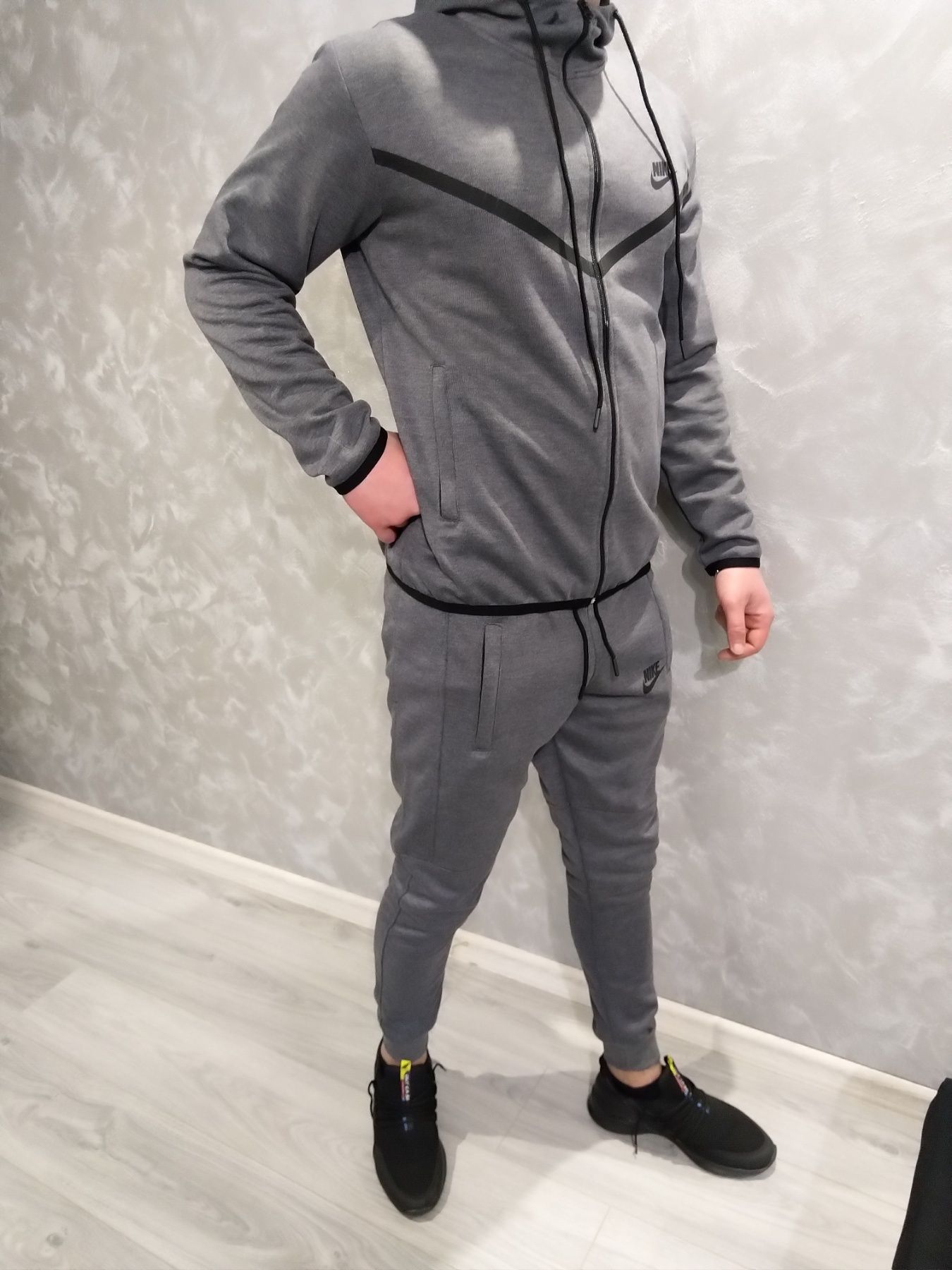 Спортен екип Nike Tech Fleece