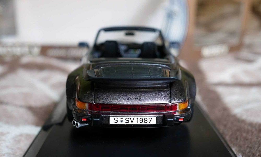 Porsche 911 (930) Turbo 3,3 l Norev 1/18
