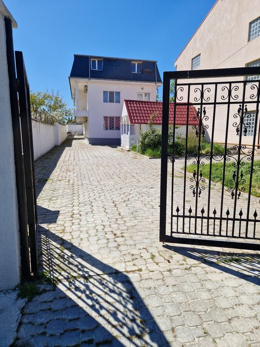 Inchiriez vila casa spatiu mamaia