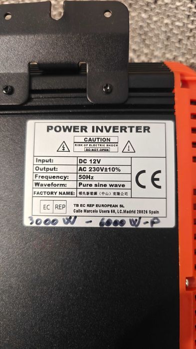 Invertor  12v - 3000 W si 6000 Peak - foarte eficient