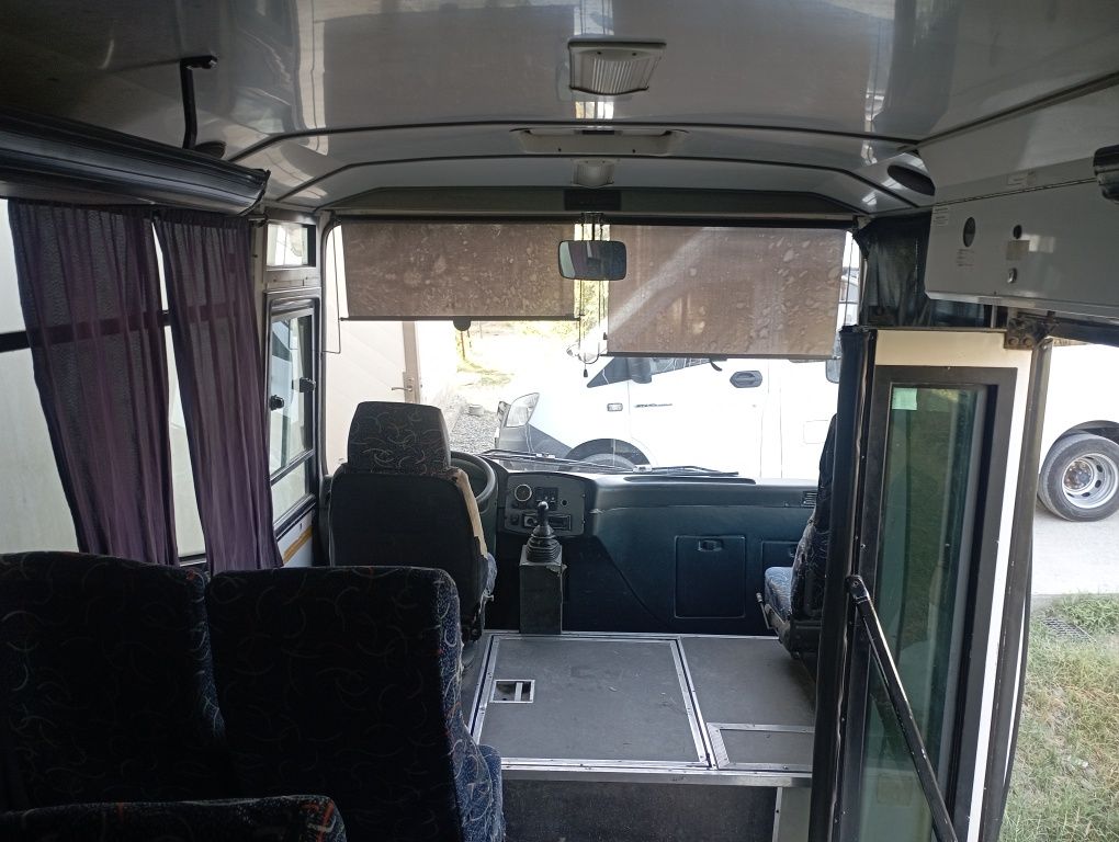 Avtobus Isuzu rusumli
