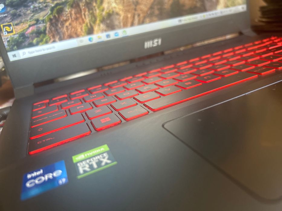 Лаптоп MSI katana gf66 ТОП оферта! Може и бартер за ел. Тротинетка