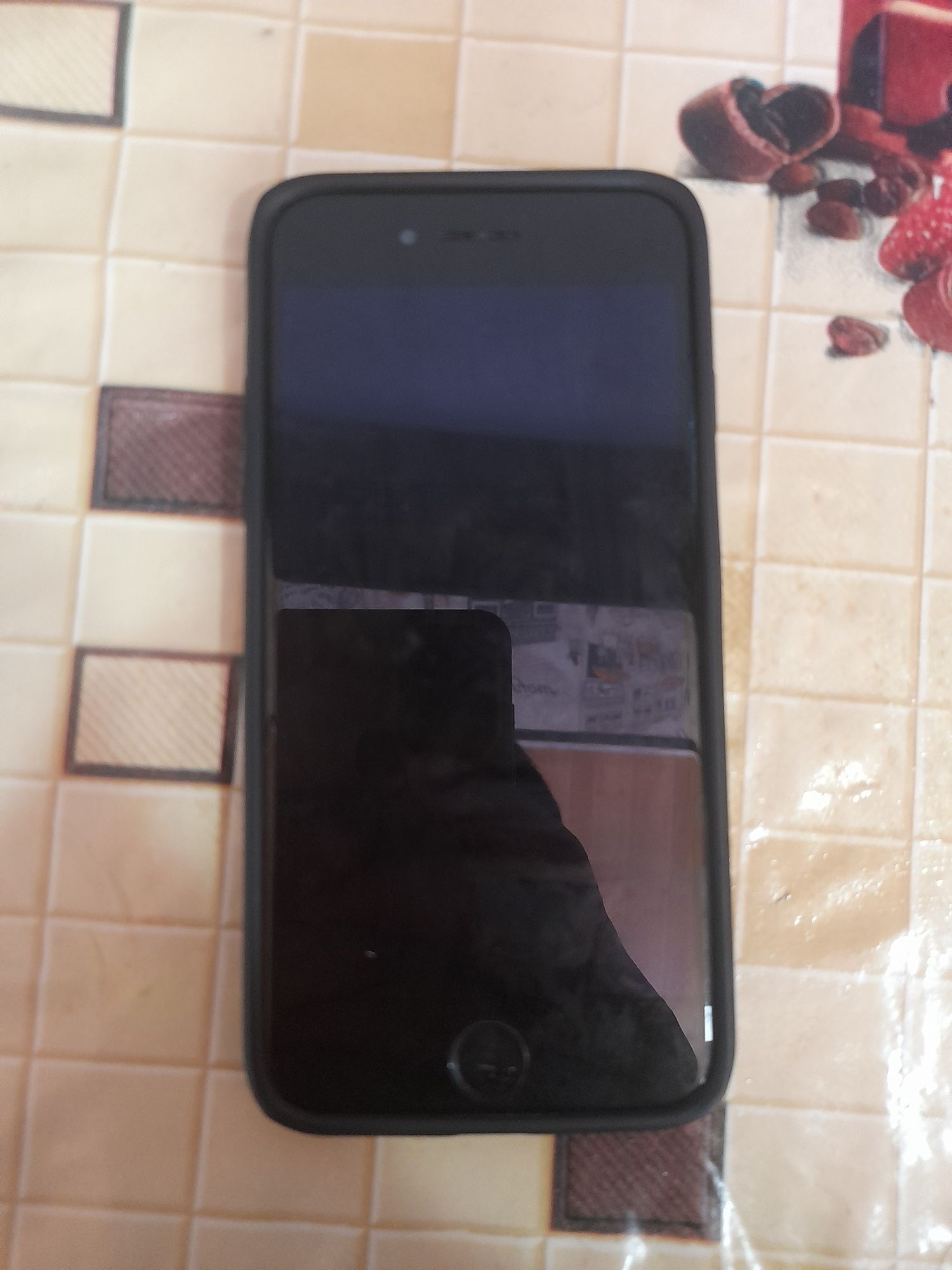 Iphone7 ishlashi ortacha 300minsom