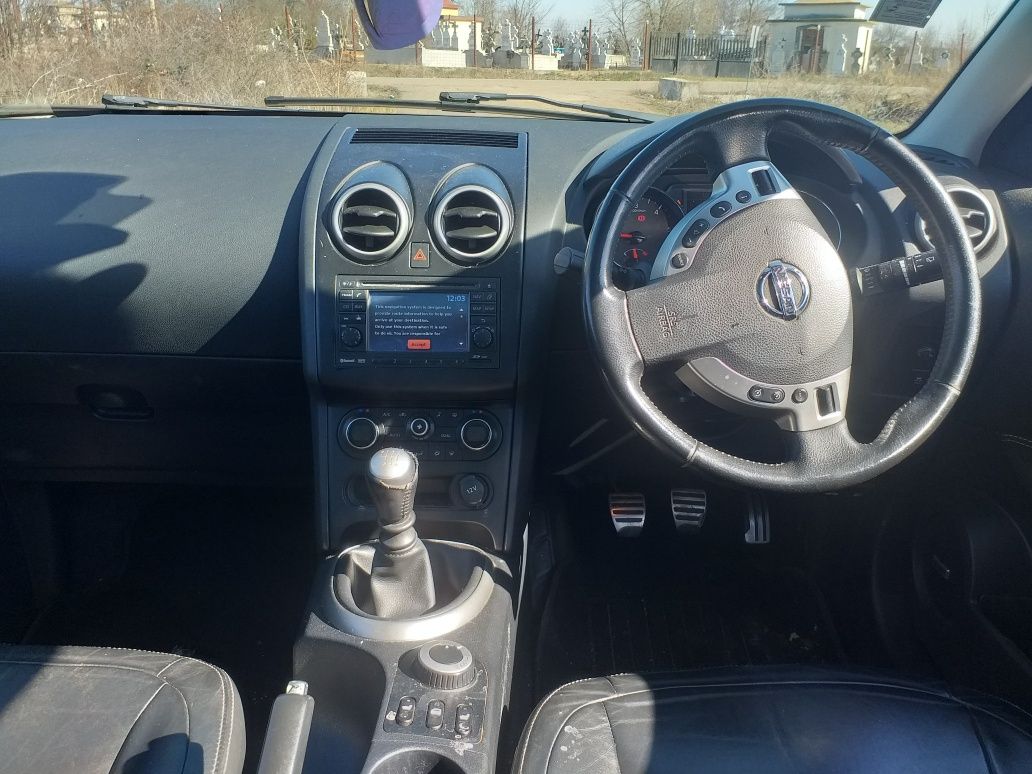 Dezmembrez Nissan Qashqai 2011 2012 2012 Motor 2.0 diesel 4x4