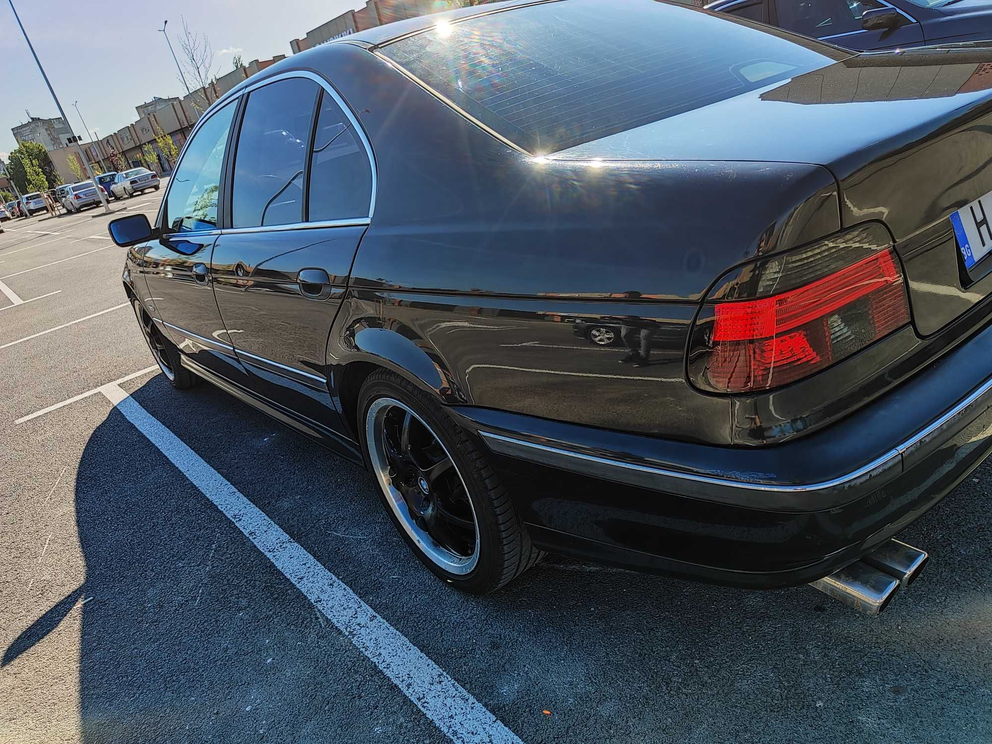 BMW 523i 2.5 e39