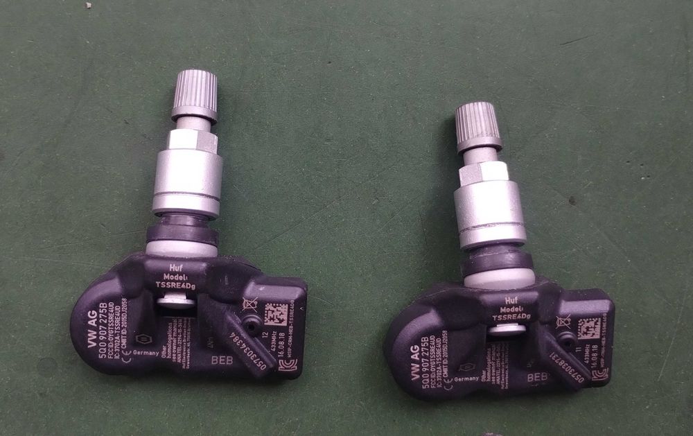 Senzori presiune roti Vw Touareg cu valve OEM VW Touareg 2018-2024