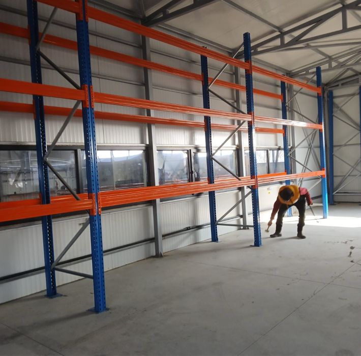 Rafturi metalice 456