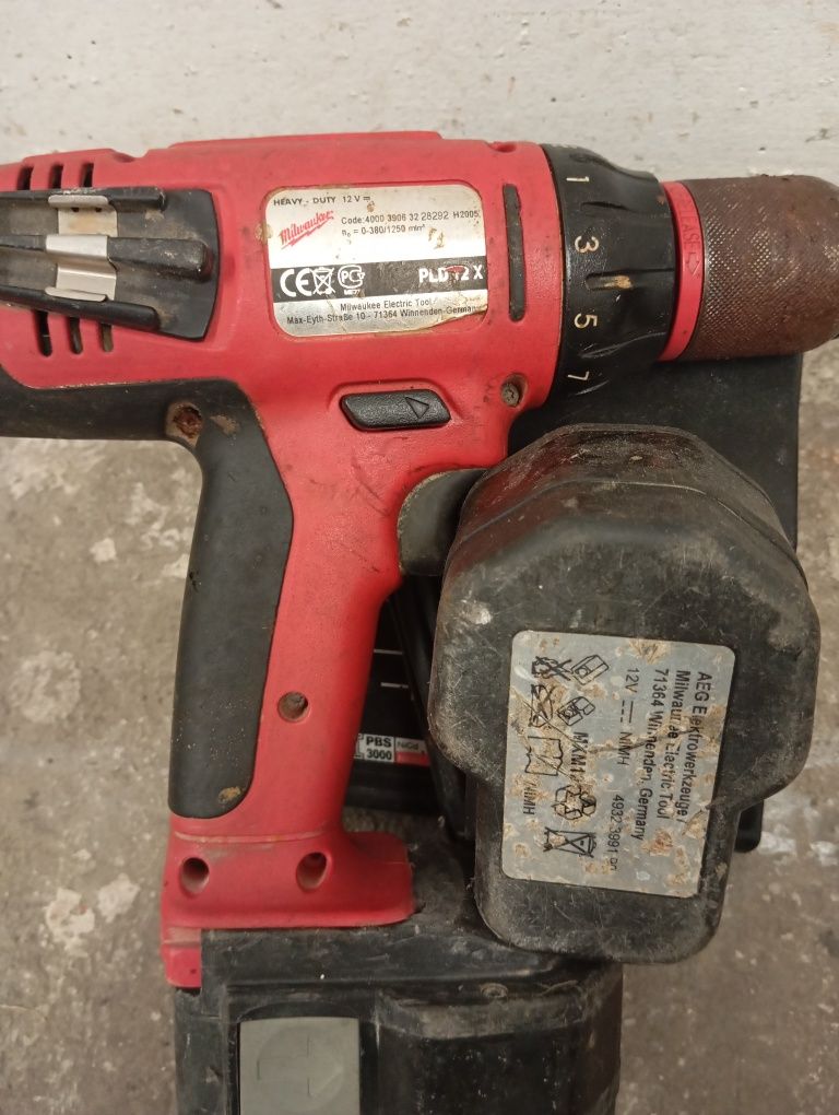 Scule electrice funcționale ieftine