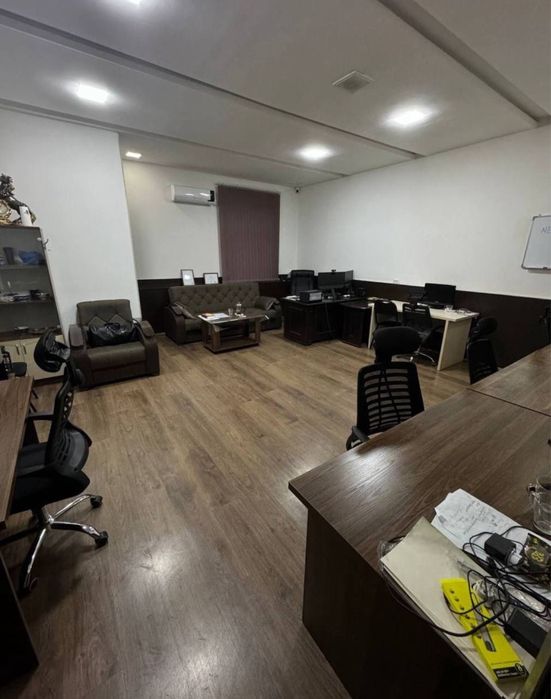 Аренда под офис С мебеью! улица Нукус, Вдоль Дороги! 40м2 3этаж