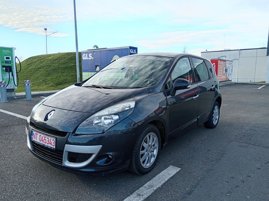 Renault Scenic model Bose