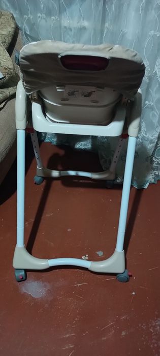 Кормящие стульчик