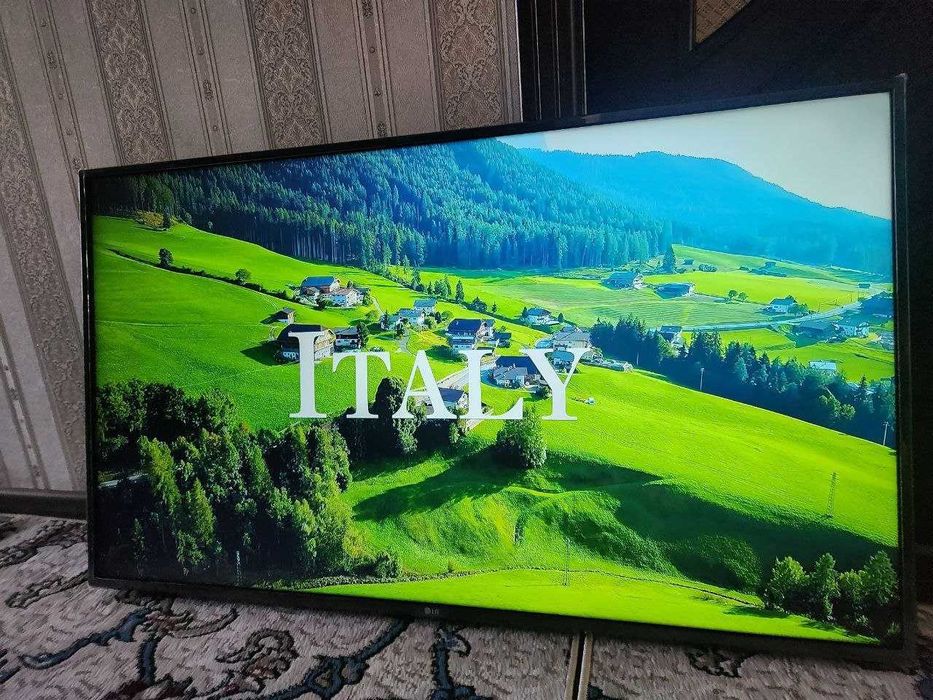 Срочно продаю Телевизор LG 49 Smart 4K