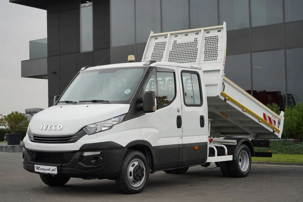 Iveco DAILY 35-140 / BASCULATOR / CU TRACȚIE MÂNĂ / DOUĂ TRACȚII / MANUAL / 6 LOCURI /