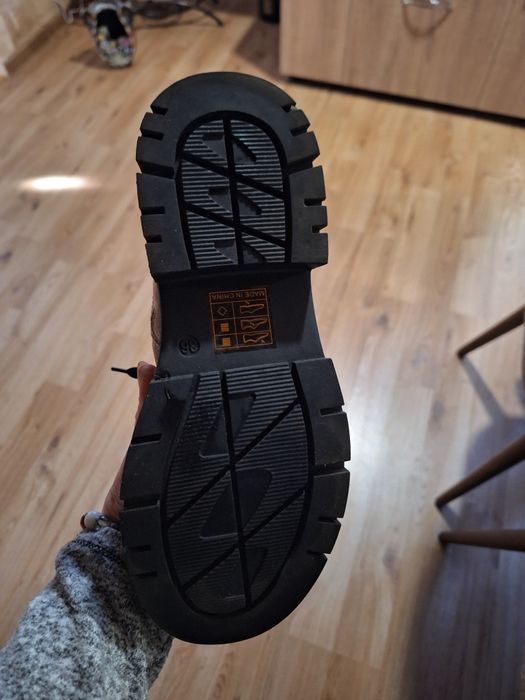 Дамски  боти от естествен вилур