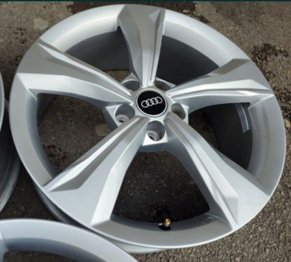 19" оригинални алуминиеви джанти за Audi Q5/Q3/Q2/A4...