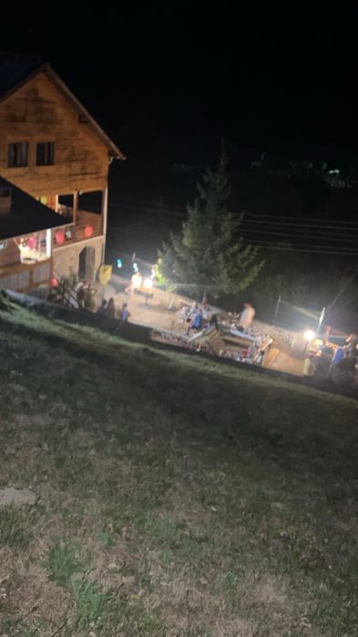 Cabana La4Frati  disponinila Craciun/ Revelion jud. Alba cu piscina