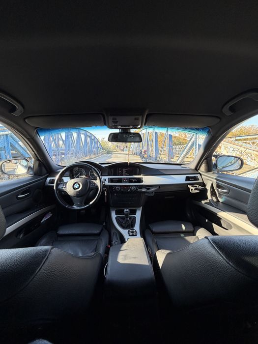 BMW Seria 3 E91 facelift 2011