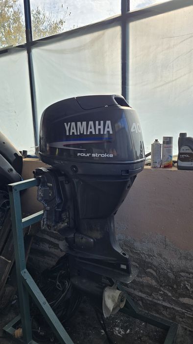 Yamahа извънбордов двигател 40.