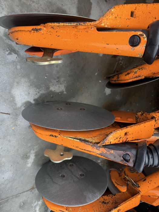 Cuplu freza rotativa + Semanatoare discuri Amazone  3m