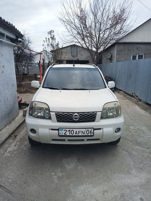 Ниссан x-trail 2005 год