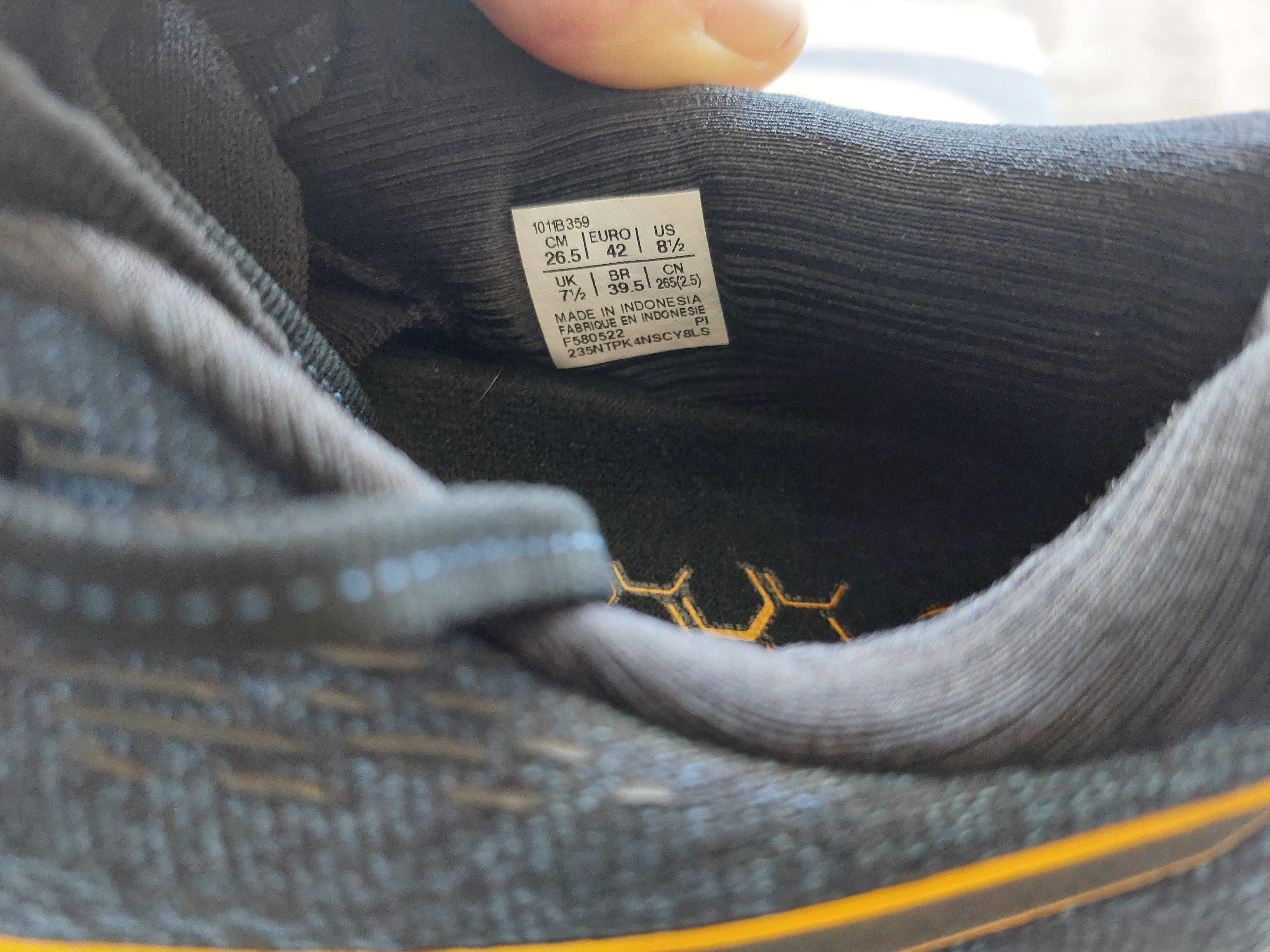 Нови маратонки Asics GEL-NIMBUS 24, ном. 42