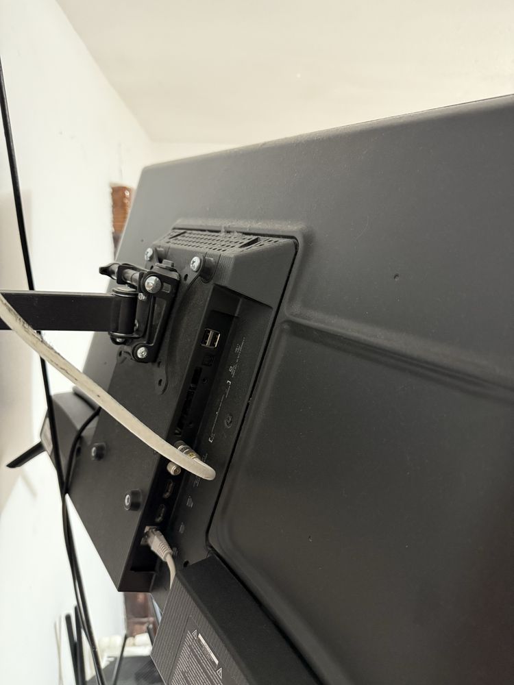 Televizor Hisense 81 cm Smart TV – perfect functional